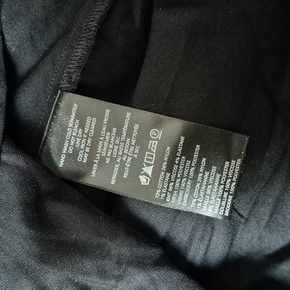 By Anthropologie Sleeveless Cardigan Sweater W Embroided Floral Dress Size L NWT - Picture 13 of 17